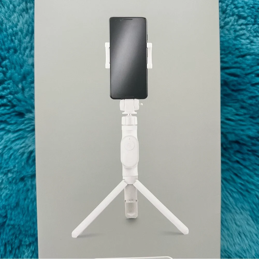 Heyday Smartphone Tripod with Remote